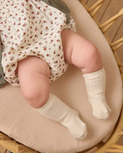 Load image into Gallery viewer, Eden Romper || Winter Ditsy