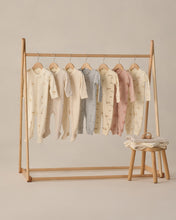 將圖片載入圖庫檢視器 Quincy Mae Zip Longsleeve Sleeper Carousel sleepsuit with zipper, soft fabric, and playful pattern for babies.