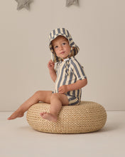 將圖片載入圖庫檢視器 Baby and toddler swimwear zip rashguard one-piece in retro ocean stripe by Quincy Mae, featuring a vibrant striped design for swimming.