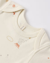 將圖片載入圖庫檢視器 Quincy Mae short sleeve bodysuit pack in honey stripe with ivory and carnival colors, featuring soft cotton fabric and snap closure.