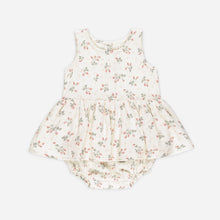 將圖片載入圖庫檢視器 Skirted Tank Romper || Strawberries