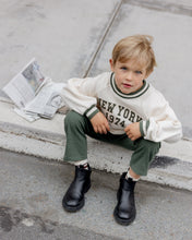 Load image into Gallery viewer, Oversized Raglan Sweatshirt || New York