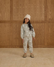 Load image into Gallery viewer, Jogger Sweatpant || Doves