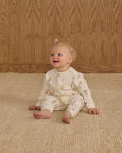 Load image into Gallery viewer, Long Sleeve Tee + Pant Set || Nutcracker