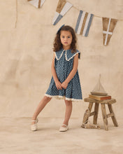 Load image into Gallery viewer, Rylee+Cru Porter Dress Ditsy featuring a floral pattern, lightweight fabric, with long sleeves and a relaxed fit.