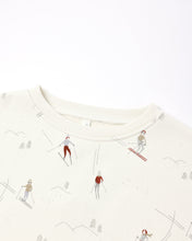 Load image into Gallery viewer, Relaxed Sweatshirt || Skiers