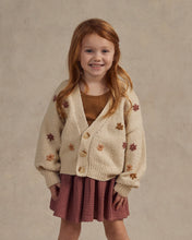 Load image into Gallery viewer, Boxy Crop Cardigan || Fall Flowers
