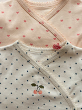Load image into Gallery viewer, basic long sleeve newborn body - teddy coeur