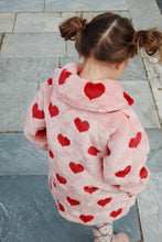 Load image into Gallery viewer, fuzzie coat - coeur mellow