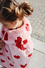 Load image into Gallery viewer, fuzzie coat - coeur mellow