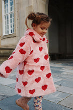 Load image into Gallery viewer, fuzzie coat - coeur mellow