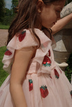 將圖片載入圖庫檢視器 yvonne frill dress - strawberry