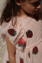 將圖片載入圖庫檢視器 yvonne frill dress - strawberry