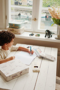 little artist set - sail away