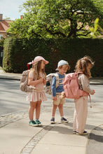 將圖片載入圖庫檢視器 Konges Sløjd Clover Schoolbag with rosette, featuring a colorful, playful design perfect for school or casual use.
