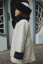 Load image into Gallery viewer, porsia coat - dot lumiere