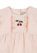 將圖片載入圖庫檢視器 ellie frill romper gots peony stripe