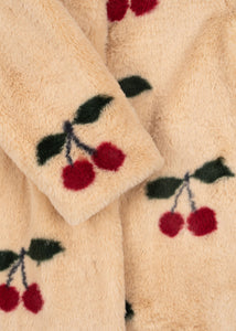 fuzzie coat - ma grande cerise