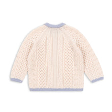 將圖片載入圖庫檢視器 Beige knitted cardigan with blue trim on a white background