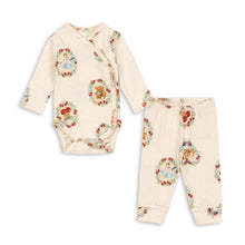 Load image into Gallery viewer, Baby outfit set with floral pattern on a white background