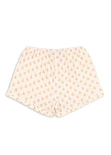 將圖片載入圖庫檢視器 Beige floral-patterned shorts on a white background