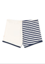 將圖片載入圖庫檢視器 Konges Sløjd Aster swim pants for babies and toddlers in Marin Stripe, soft fabric with adjustable fit for swimming and play.