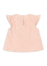 將圖片載入圖庫檢視器 Konges Sløjd Ellie frill top in Amour Stripe, a stylish children's top with ruffled details and colorful striped pattern.