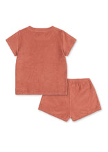 將圖片載入圖庫檢視器 Children's outfit with t-shirt and shorts in terracotta color on a white background