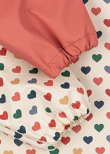 Load image into Gallery viewer, Konges Sløjd 2-pack dinner bibs with sleeves in frappe and canyon rose, waterproof and adjustable for messy mealtime protection.