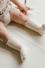 Load image into Gallery viewer, Natalie Frill Knee High Sock - Misty Pink