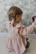 Load image into Gallery viewer, Organic Cotton Muslin Olive Blouse - Peach Whip