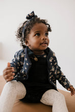 將圖片載入圖庫檢視器 Organic Cotton Cardigan - Sapphire Floral
