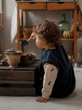 Load image into Gallery viewer, Pebble Midnight Sweatshirt
