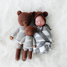 將圖片載入圖庫檢視器 Oliver the bear