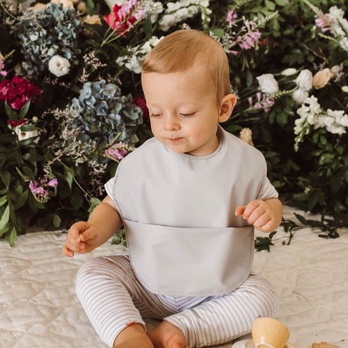 Dove | Snuggle Bib Waterproof (4368067592254)