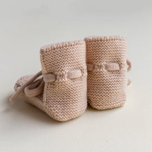 Load image into Gallery viewer, BOOTIES APRICOT | 0-9 months