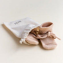 Load image into Gallery viewer, BOOTIES APRICOT | 0-9 months