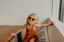 將圖片載入圖庫檢視器 Original Sustainable Kids Sunglasses - SPICE