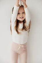 將圖片載入圖庫檢視器 Organic Cotton Fine Rib Long Sleeve Bodysuit - Milk