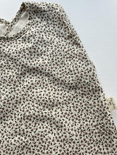 Load image into Gallery viewer, COMEA BIG BIB - MILK TANK