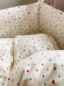JUNIOR BEDDING GOTS - MULTI HEARTS