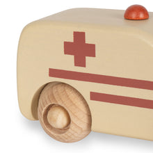 將圖片載入圖庫檢視器 WOODEN AMBULANCE - NATURE