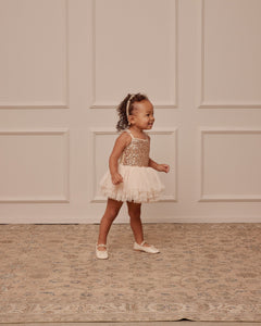 CLEMENTINE TUTU | ANTIQUE