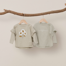 Load image into Gallery viewer, RUFFLE LONGSLEEVE TEE || BOUQUET