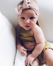 Load image into Gallery viewer, Blush Pink Topknot Headband (4447340724286)