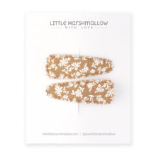Load image into Gallery viewer, Ditsy Floral Clip