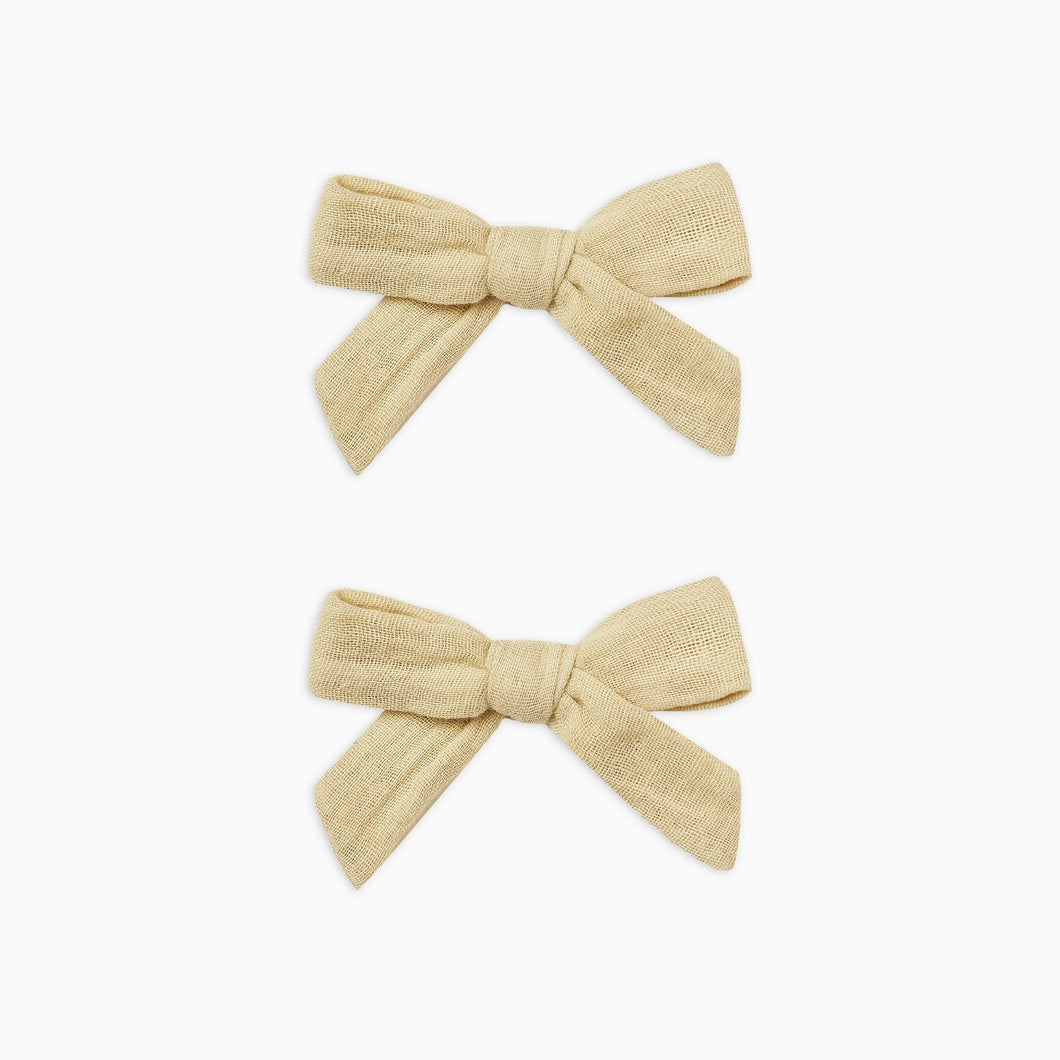 bow w. clip || butter