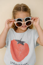 將圖片載入圖庫檢視器 Grech&amp;Co Eyewear Sustainable Sunglasses Kid and Adult - Light Blue