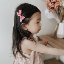 Load image into Gallery viewer, Josie Joan&#39;s Headband Viera Petite Bow Clip