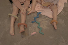 將圖片載入圖庫檢視器 Shapes building blocks
